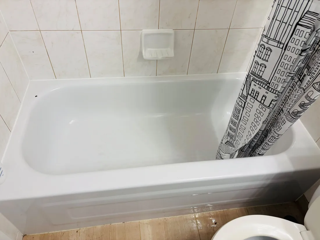 Clean bright bathtub after Lagover regular cleaning